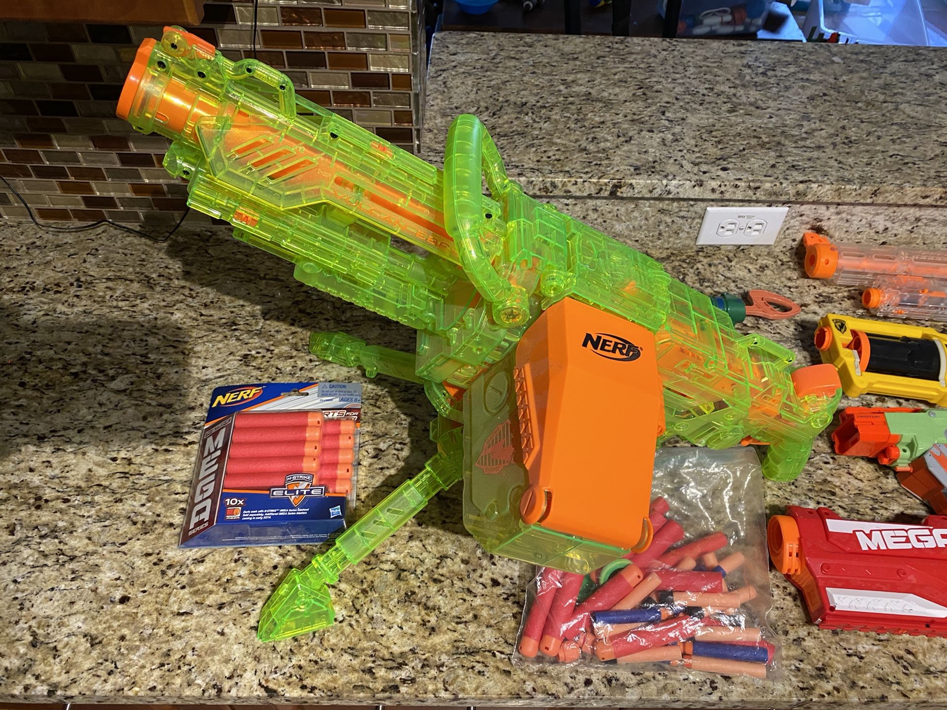 8 NERF Guns with soft tip projectiles