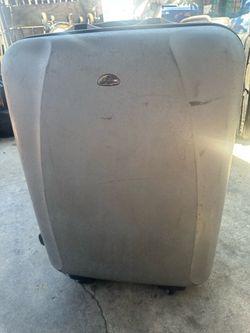 Maleta sansonite gris para documentar $20
