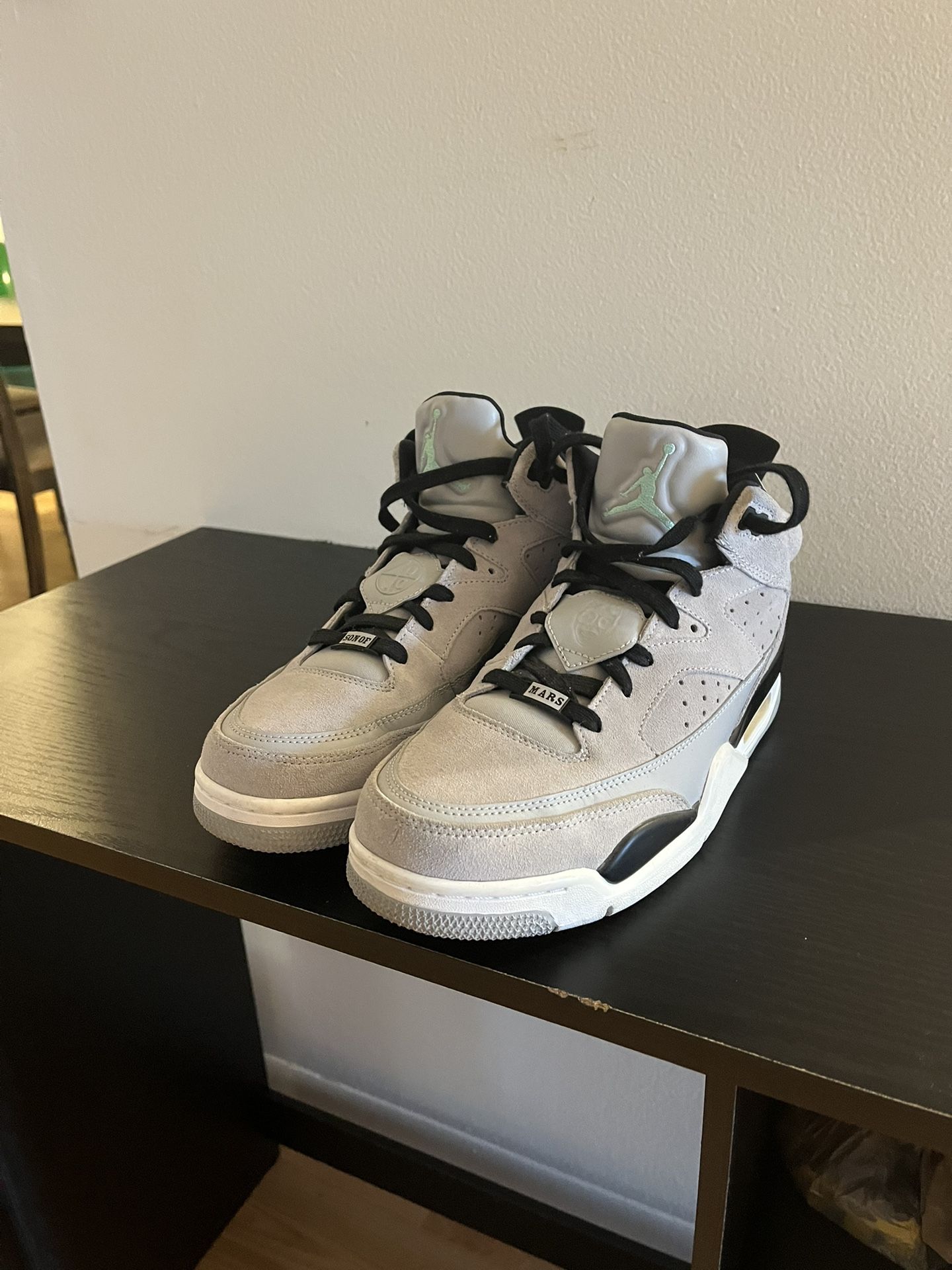 Jordan Son Of Mars Wolf Grey 9.5
