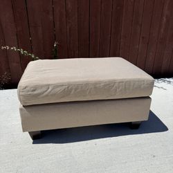 ModularOne Ottoman. Grey ottoman. Furniture