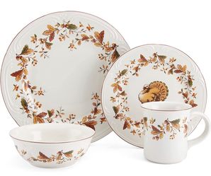 Pfaltzgraff 16 Piece Dinnerware