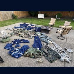 Military Clothing / Belleville boots ( not in pics ) / Gear / Bags / Parka / Lot / Air Force / Army / Navy / Marine  the cold weather parka, pants wit