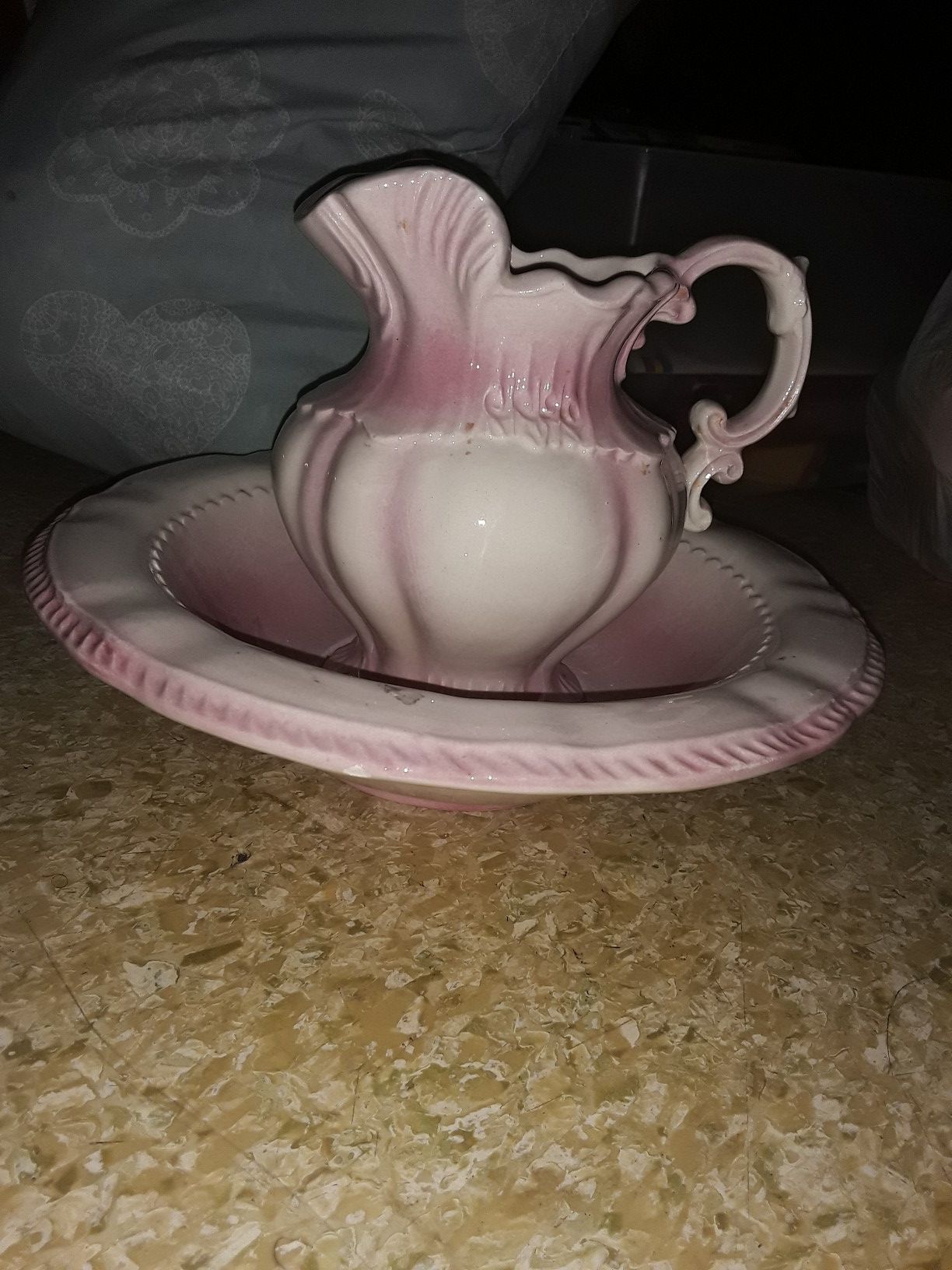 2 water pitcher with matching bowl