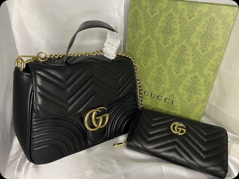 Black Purse With Gold,two Pieces Black Shoulder Purse With GG Logo ,more Item Available Check Out This Page.