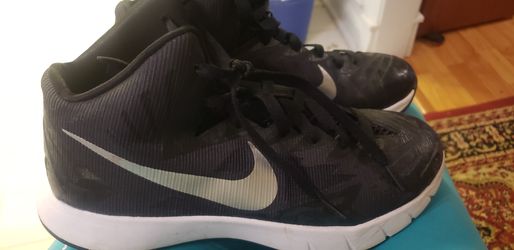 8.5 basketball women shoes