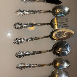 Oneida Community Baroque Pattern Flatware