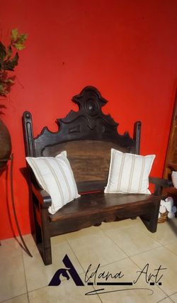 Antique & rustic bench dark brown