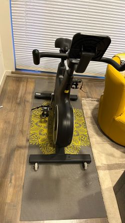 MERACH Exercise Bike