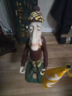 Statue