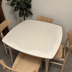 OMTÄNKSAM table with 4 RÖNNINGE Chairs