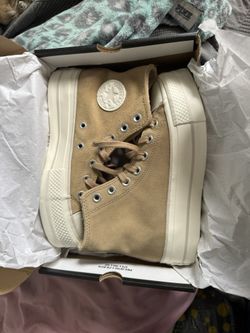 Brand New Nude Suede Platform Converse 