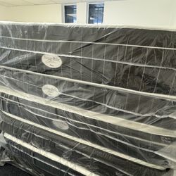 KING POLLOW TOP MATTRESS COLCHONES 15 Inches For $320