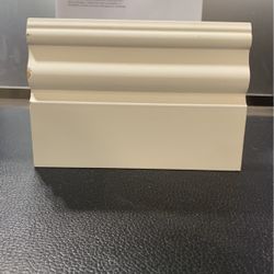 Baseboard/ Moldura