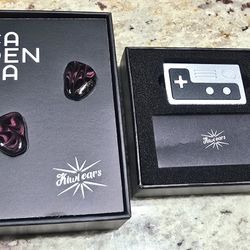 Headphones and DAC Amplifier 