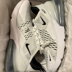 Women’s Air Max 270  Size 8.5