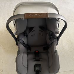 Birch/Beige Pipa RX Infant Car Seat & Relx Base
