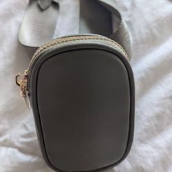 Steve Madden Small Wallet