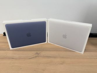 MacBook Neo 13 Inch **512GB With Touch ID **No Credit Check Financing
