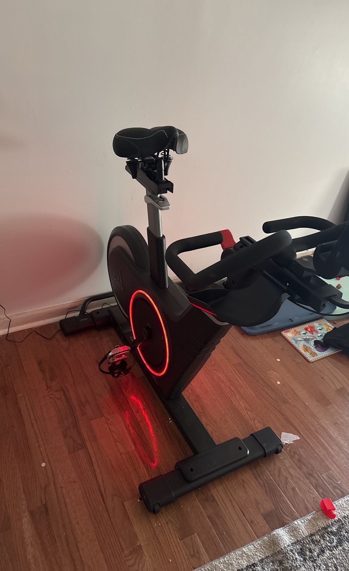 Exercise bike - adidas