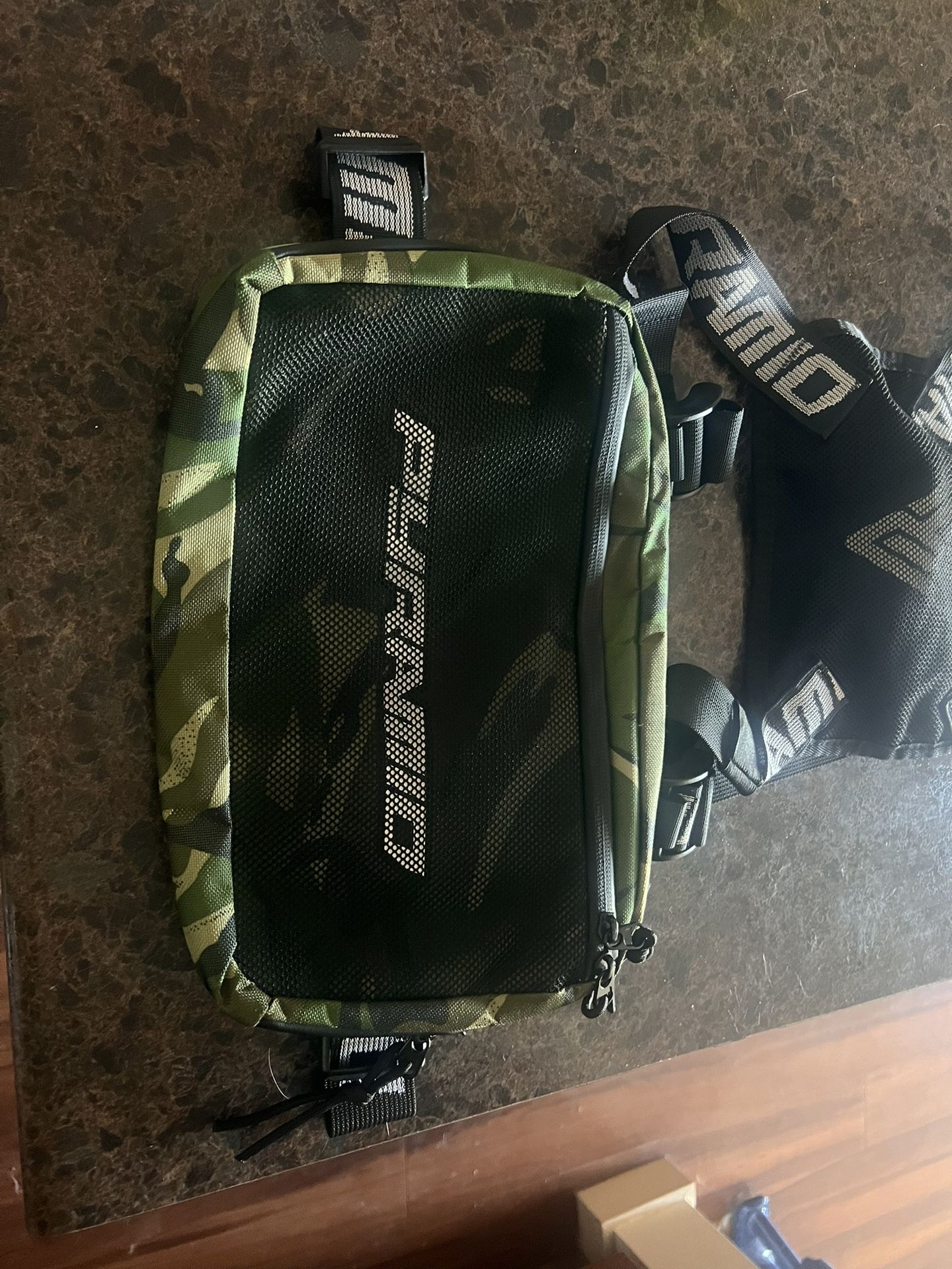 Chris Brown Pyramid Brand Chest Bag — army Green