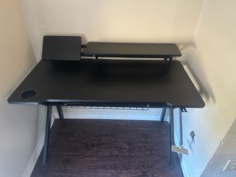 Modern Gaming/Computer Desk with Monitor Stand & Keyboard Tray