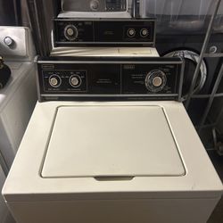 Washer Dryer Estate Made By Whirlpool 
