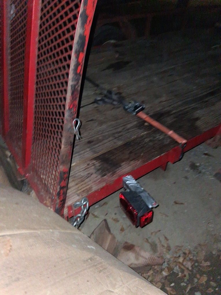 5×11 Utility Trailer