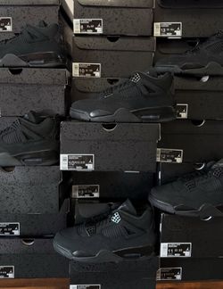 Jordan 4’s Black Cats 🐈‍⬛