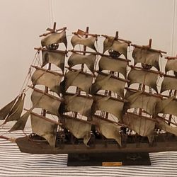 Antique  Model Ship Of  "Challenge 1851"