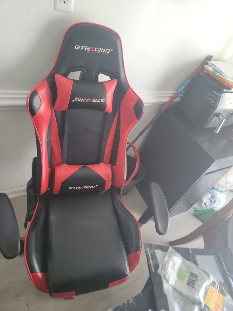 Gt Racing Gaming Chair 
