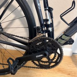 Cannondale Synapse Carbon 105 (Like New) – Endurance Road Bike | Disc Brakes