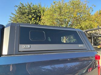 Truck Bed Camper Shell Topper RCI SMARTCAP for 2021 Silverado Crew Cab Short Box