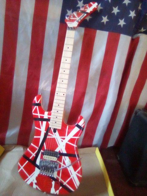 Eddie Van Halen Guitar Kramer 5150 Collab