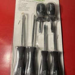 New Pittsburgh Screwdriver Set