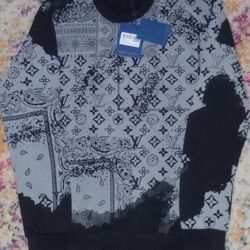 LV Crewneck 