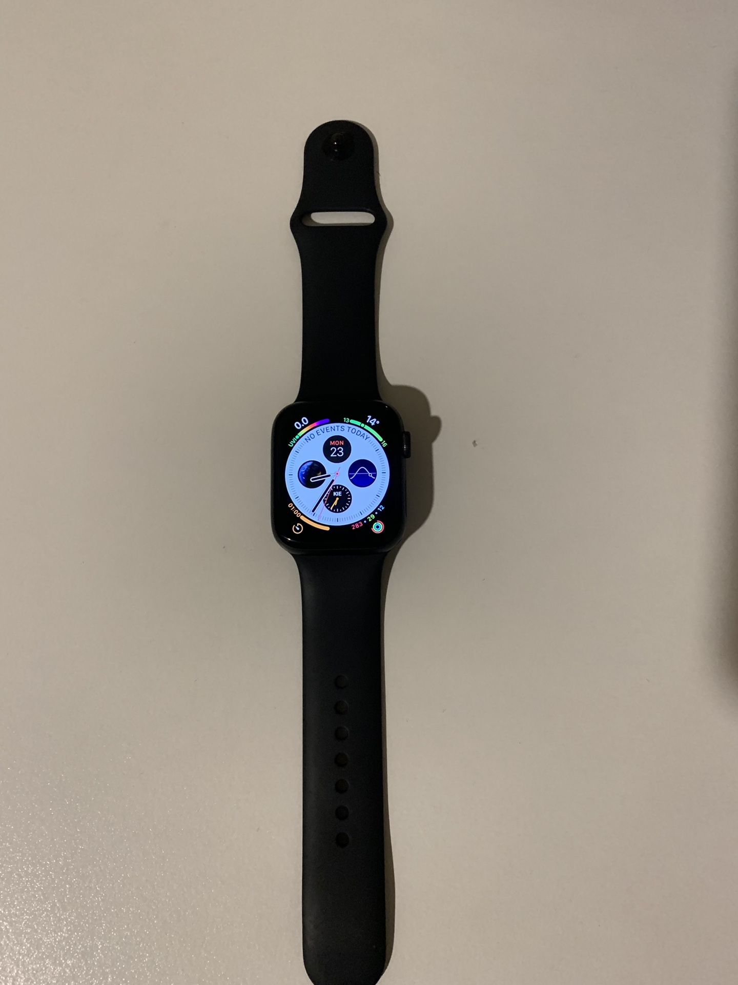 Apple Watch series 4 LTE 44mm