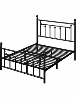 Queen Bedframe