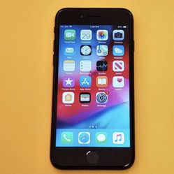 Factory unlocked apple iphone 7 32 gb, sold with warranty 