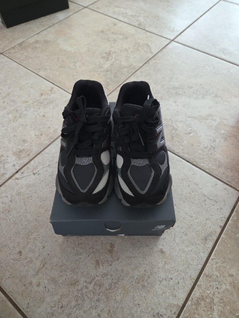 Kids New Balance Size 12