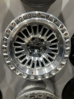KMC 554 Aztec 17x8.5 6x139.7 silver available in stock 