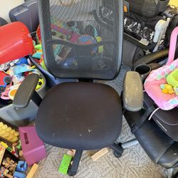 Office/ Gaming Chairs 
