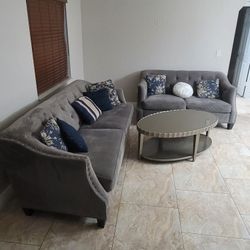 Gray  Furniture Set brand new Only had a few months. Your Welcome to come see It For Your Self  Just Ask For Info 
