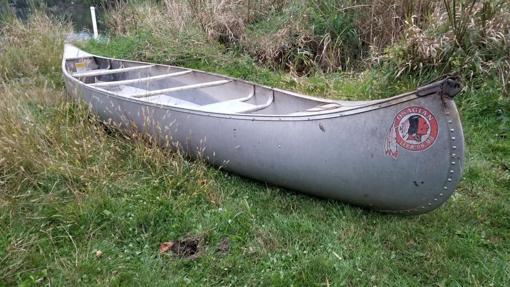 Osagian 17' aluminium canoe