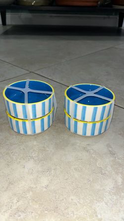 Festive Voice Pinch Bowls, 4 Count