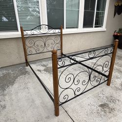 Wrought Iron Full Size Bed Frame 