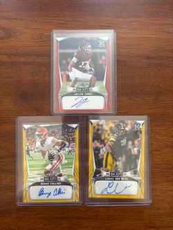 2023 Leaf football autograph cards