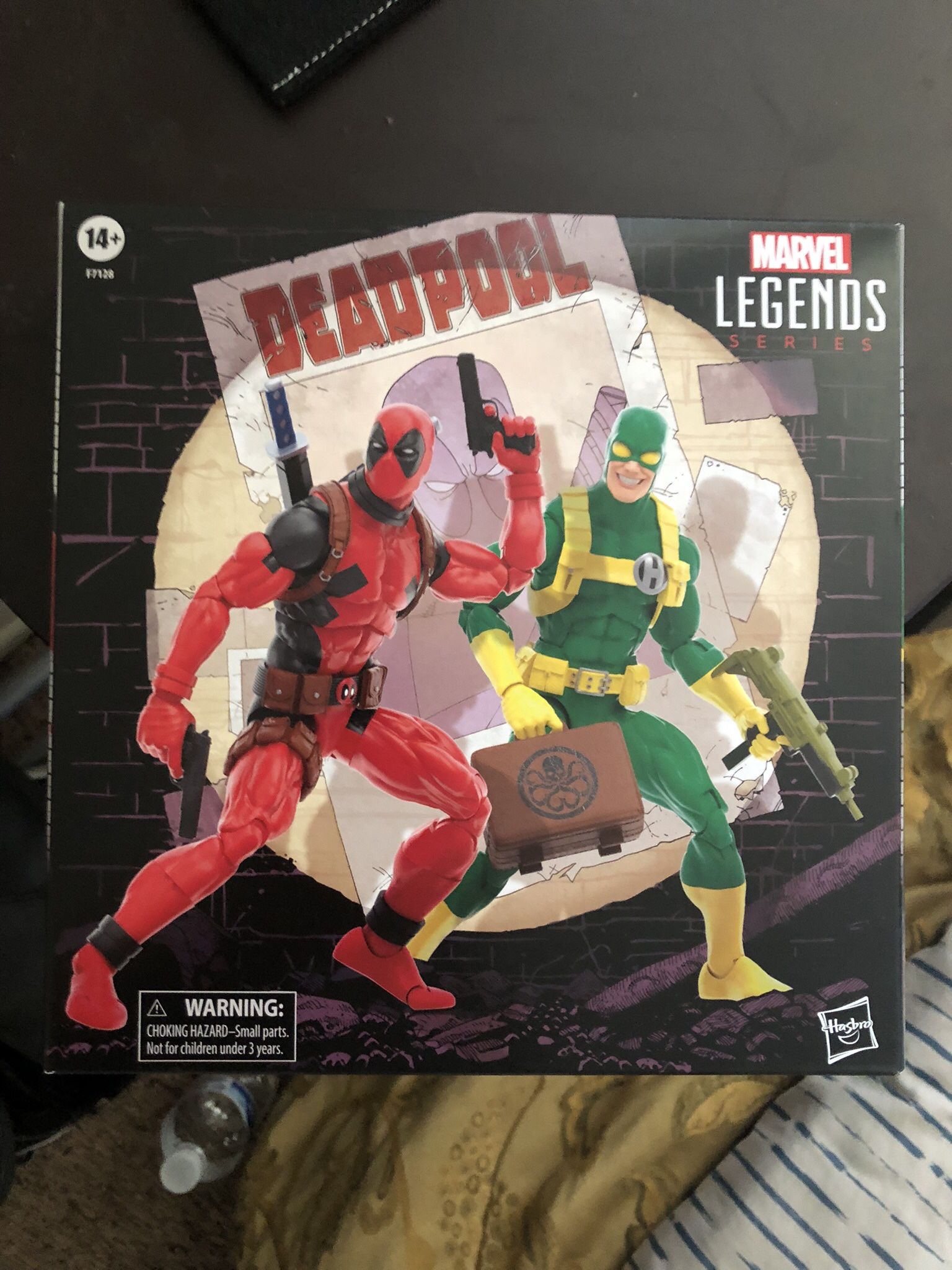 Marvel Legends DeadPool And Hydra Bob 2pk
