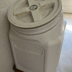 Pet Food Storage Container