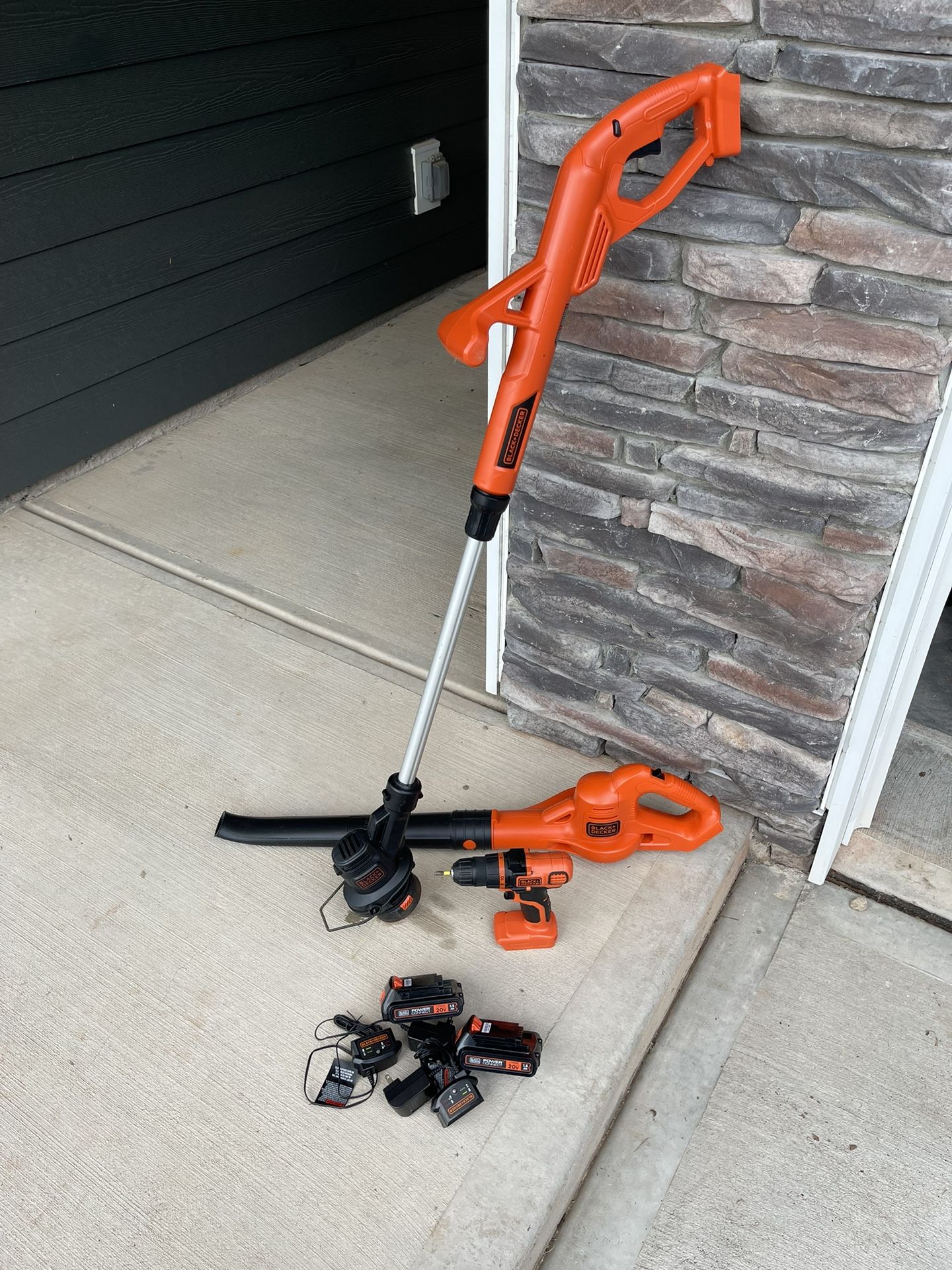 NTD: black & decker weed eater & leaf blower. also picked up