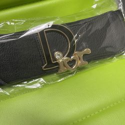 Woman’s Belts 
